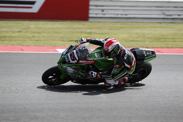 065_Jonathan Rea_DIV4761.JPG